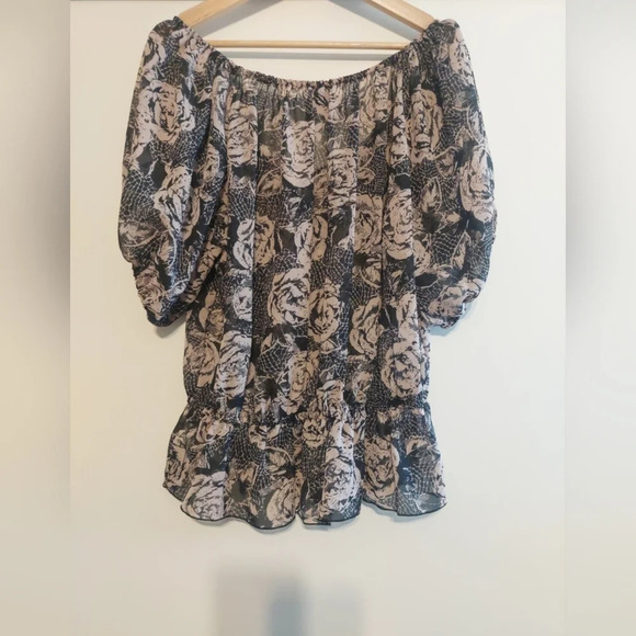 Guess Womens Puff Sleeve semi sheer boho floral Printed Ruffle top blouse L - Picture 6 of 6